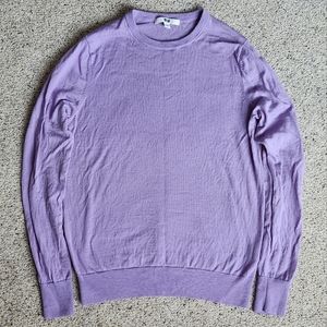 Uniqlo 100% wool long sleeve lavender purple sweater